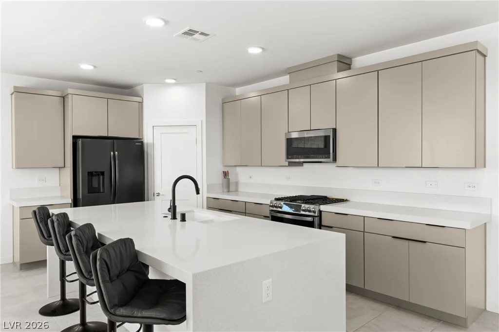 12123 Glentana View, Las Vegas, NV 89138