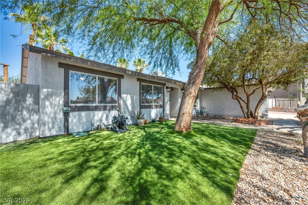 5882 Rio Tinto, Las Vegas, NV 89110