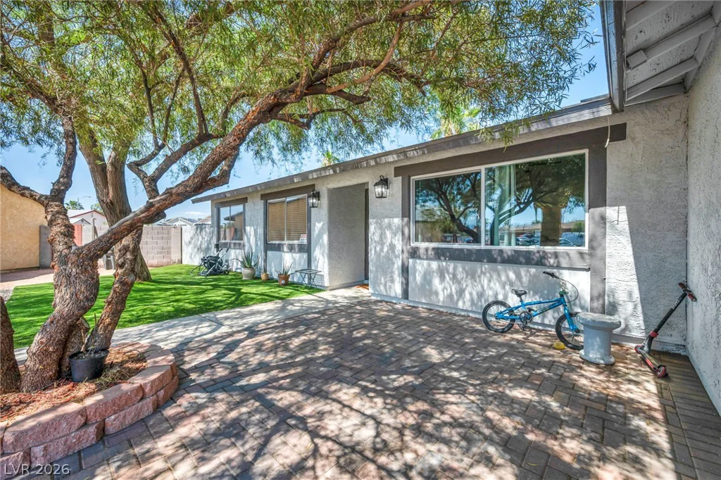 5882 Rio Tinto, Las Vegas, NV 89110
