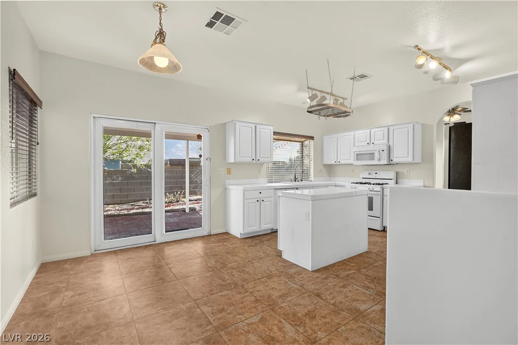 8521 Gold Flash, Las Vegas, NV 89129