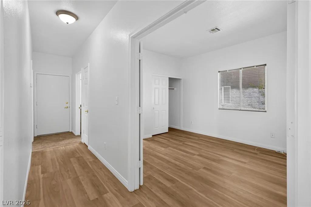 8521 Gold Flash, Las Vegas, NV 89129