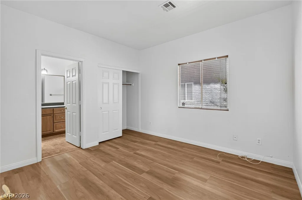 8521 Gold Flash, Las Vegas, NV 89129