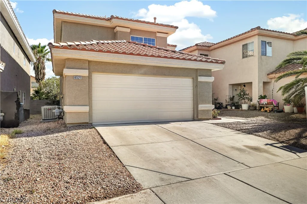 8521 Gold Flash, Las Vegas, NV 89129