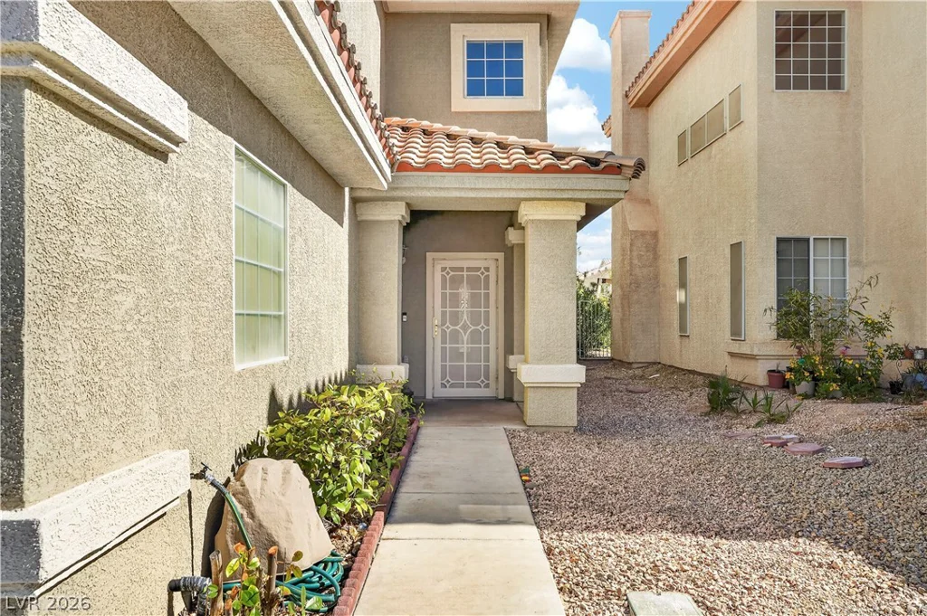 8521 Gold Flash, Las Vegas, NV 89129