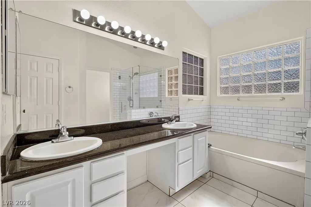 8521 Gold Flash, Las Vegas, NV 89129