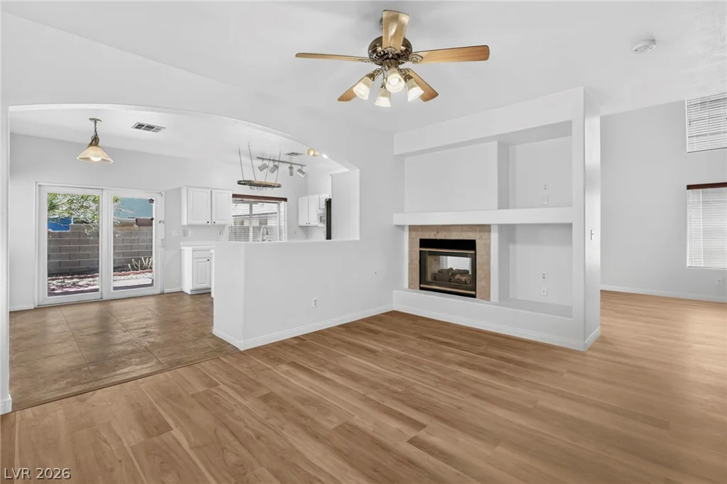 8521 Gold Flash, Las Vegas, NV 89129