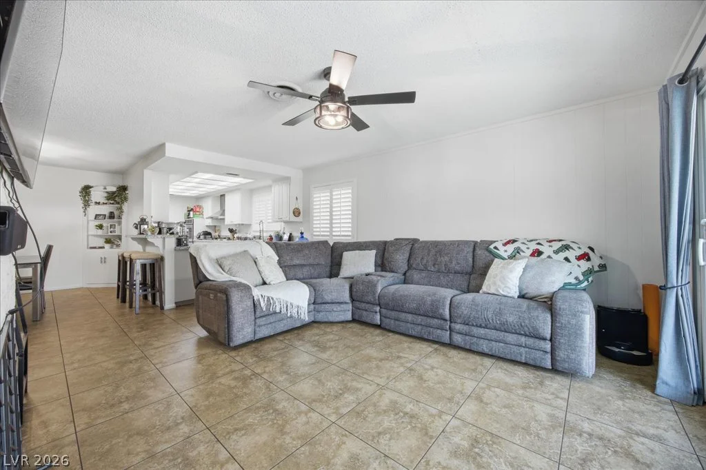 4207 Snead, Las Vegas, NV 89107