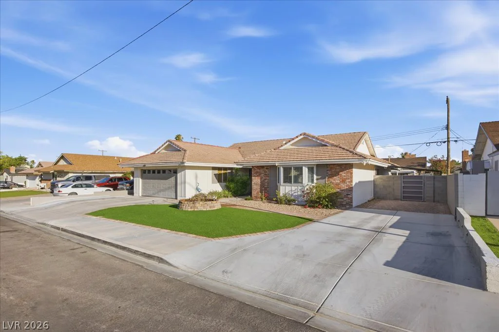 4207 Snead, Las Vegas, NV 89107