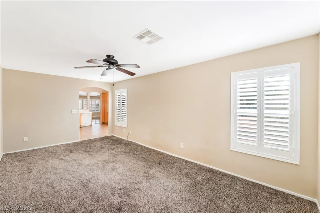 1811 Night Shadow, North Las Vegas, NV 89031