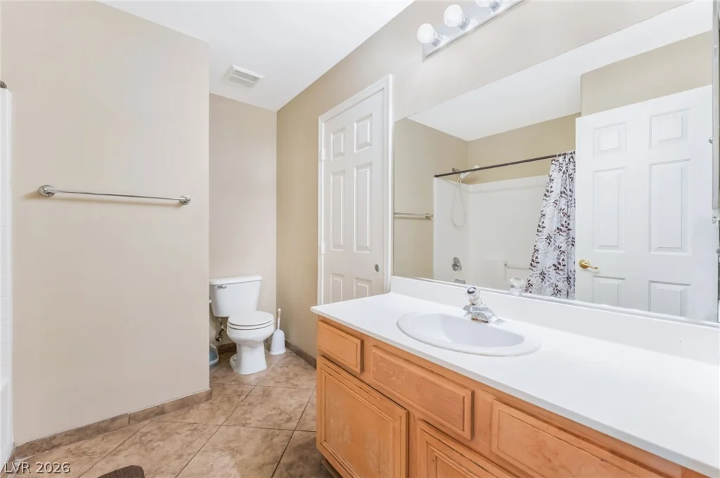 1811 Night Shadow, North Las Vegas, NV 89031
