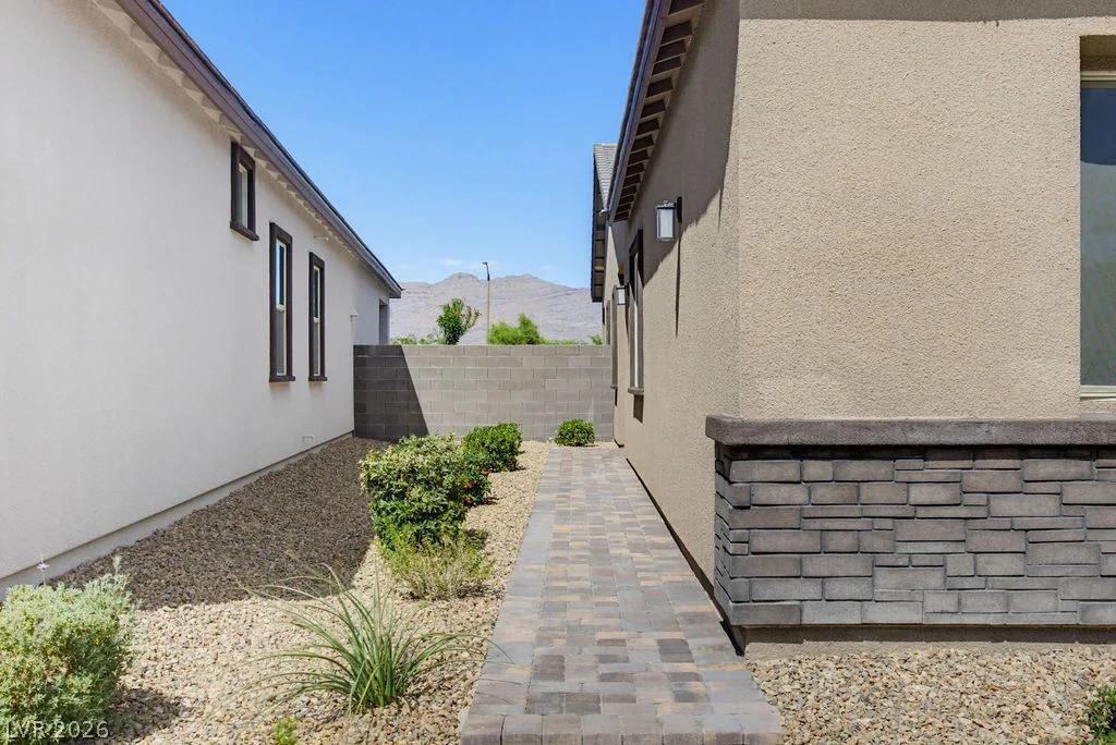 10198 Super Jovian, Las Vegas, NV 89143