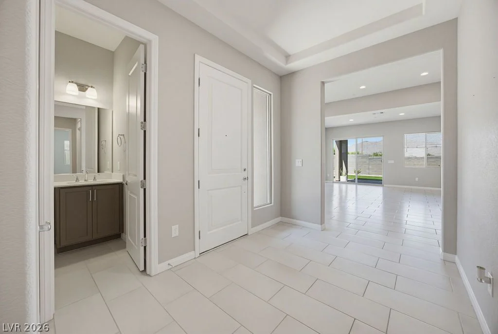 10198 Super Jovian, Las Vegas, NV 89143