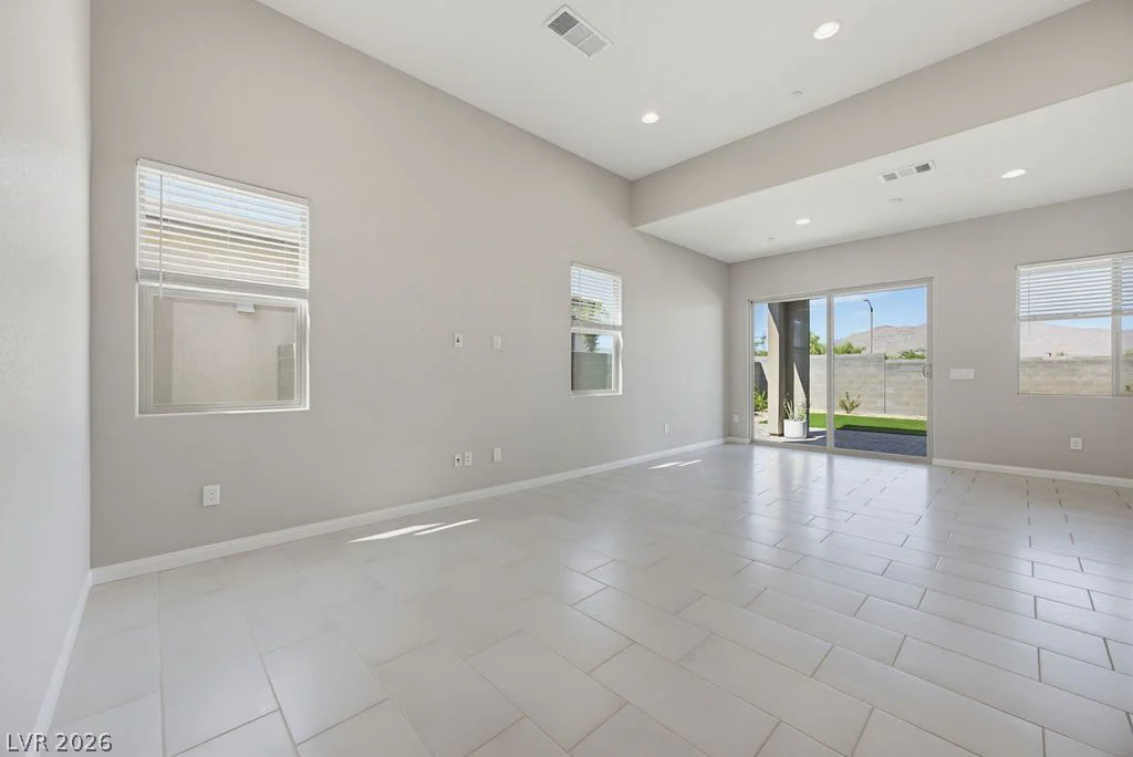 10198 Super Jovian, Las Vegas, NV 89143