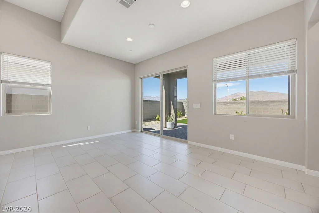 10198 Super Jovian, Las Vegas, NV 89143