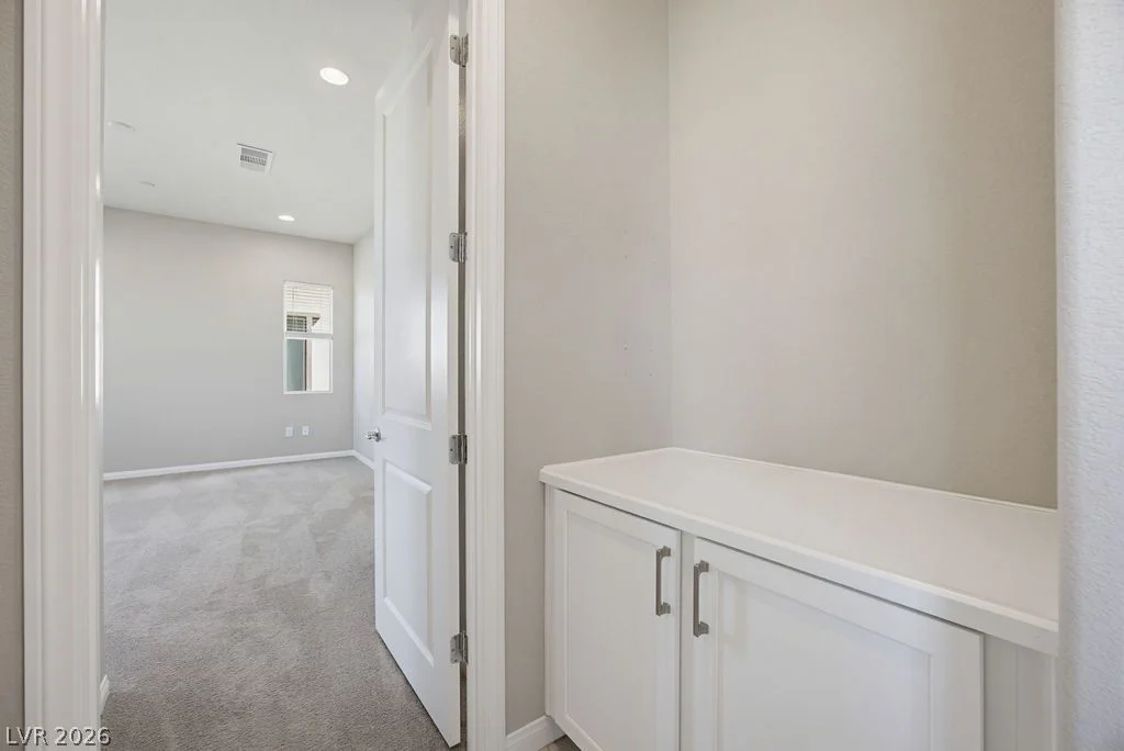 10198 Super Jovian, Las Vegas, NV 89143