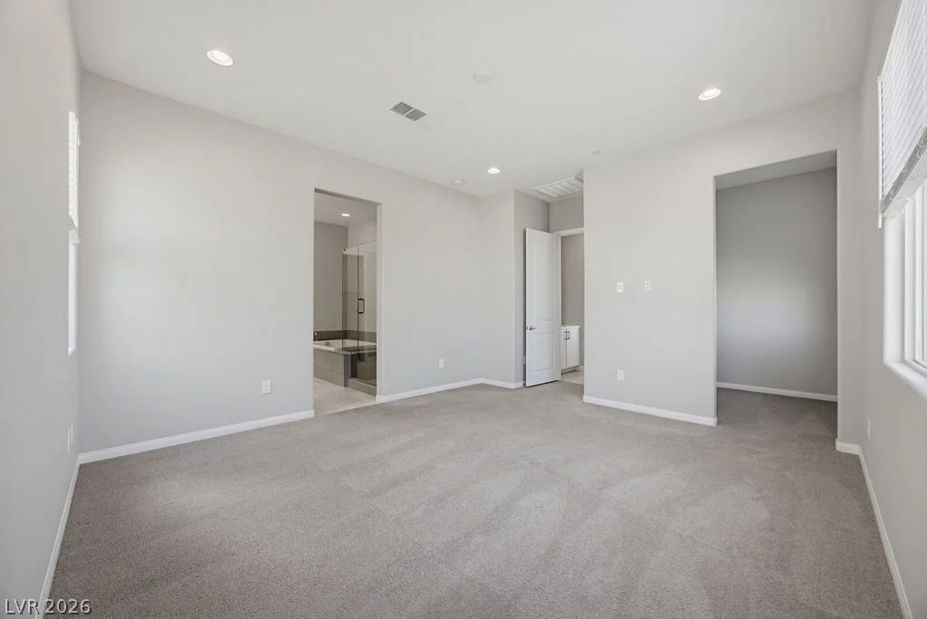 10198 Super Jovian, Las Vegas, NV 89143