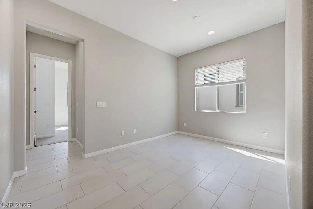 10198 Super Jovian, Las Vegas, NV 89143