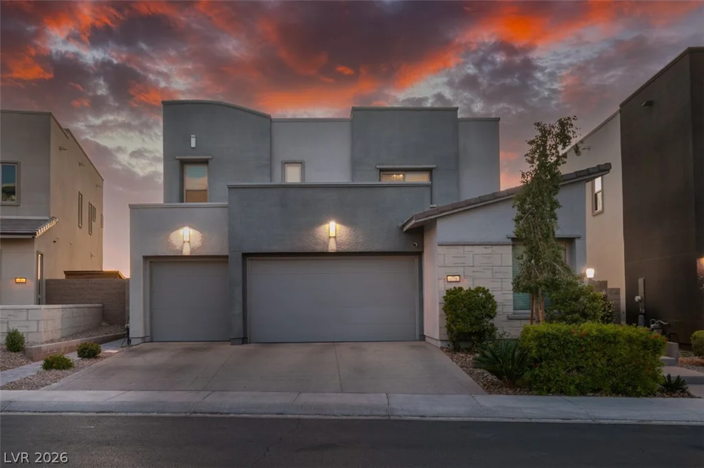 779 Glowing Horizon, Henderson, NV 89052