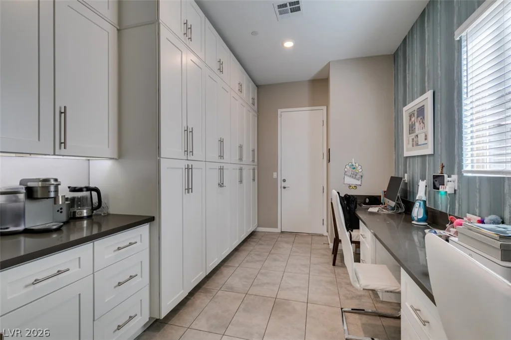 779 Glowing Horizon, Henderson, NV 89052