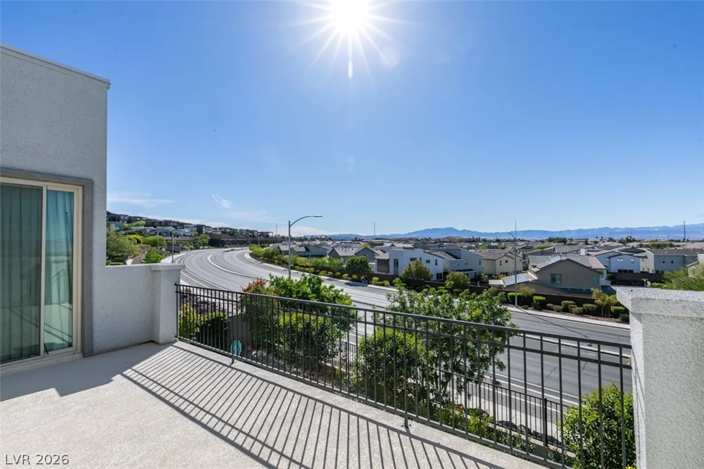 779 Glowing Horizon, Henderson, NV 89052