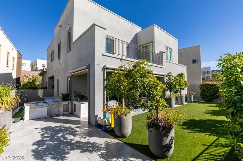 779 Glowing Horizon, Henderson, NV 89052