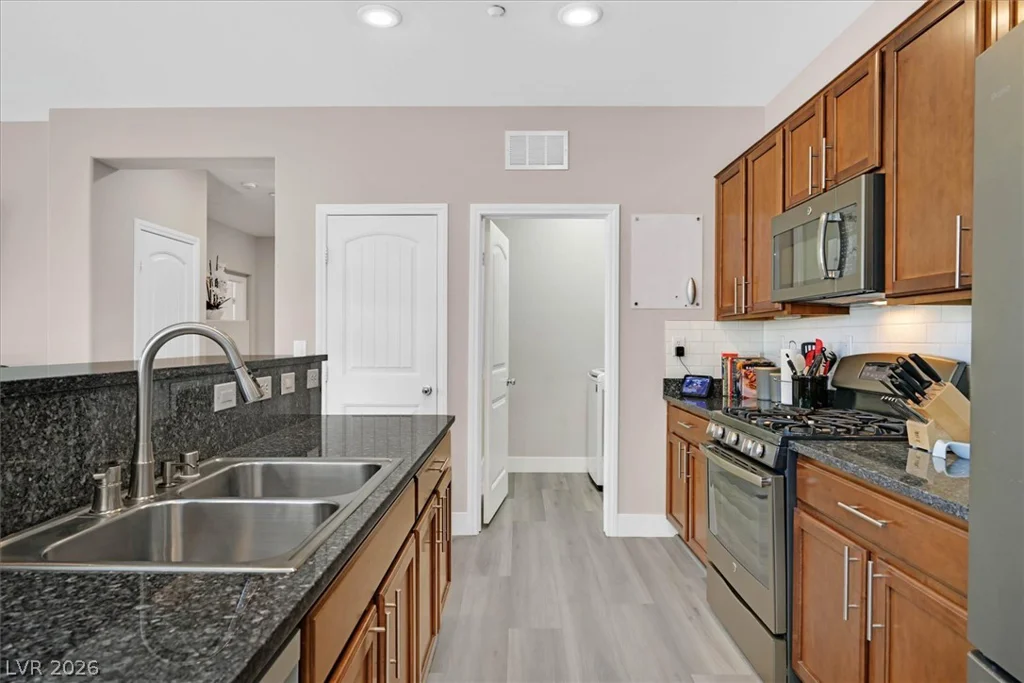 3191 Via Seranova, Henderson, NV 89044