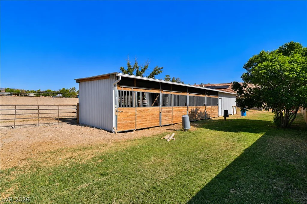 4325 Pebble, Las Vegas, NV 89139