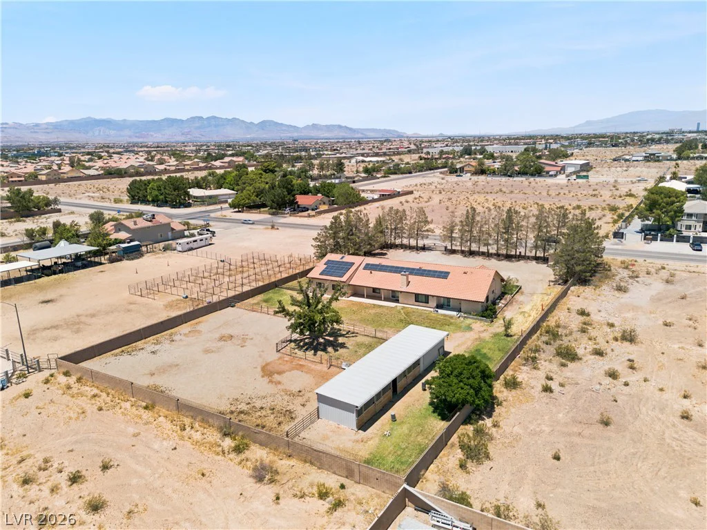 4325 Pebble, Las Vegas, NV 89139