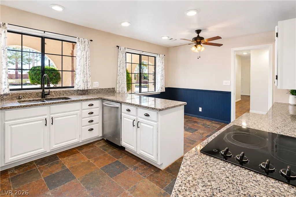 4325 Pebble, Las Vegas, NV 89139
