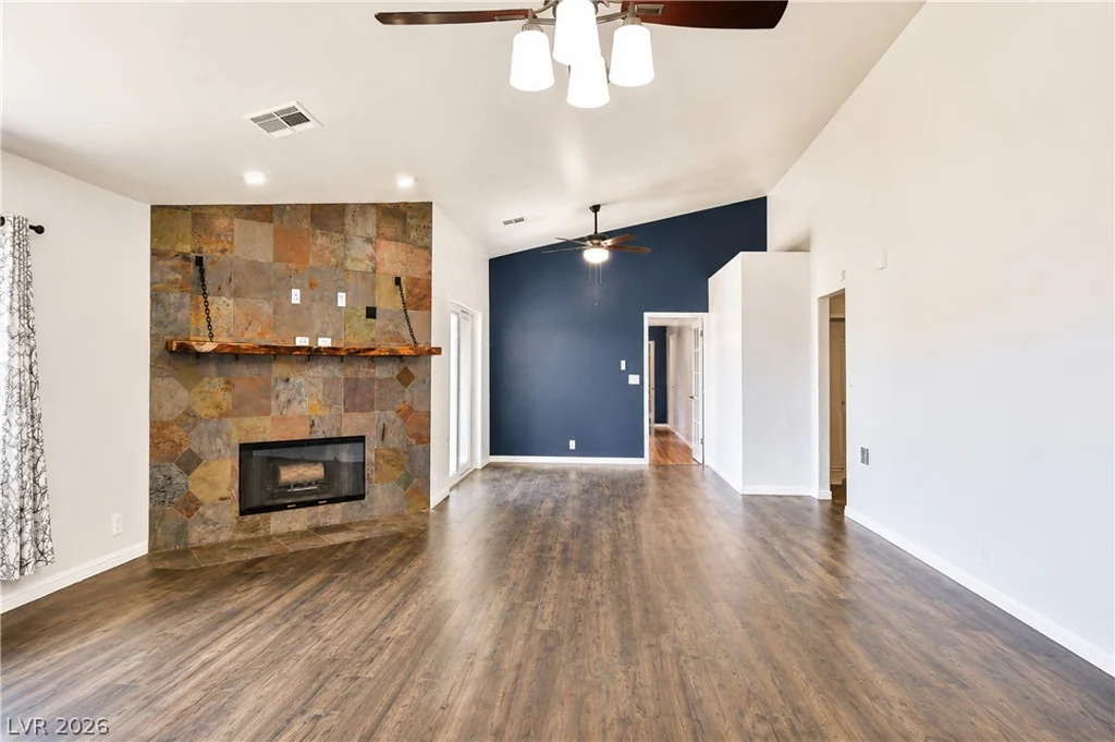 4325 Pebble, Las Vegas, NV 89139