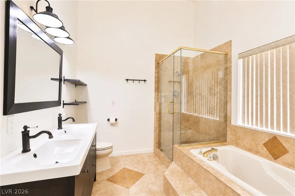 4325 Pebble, Las Vegas, NV 89139