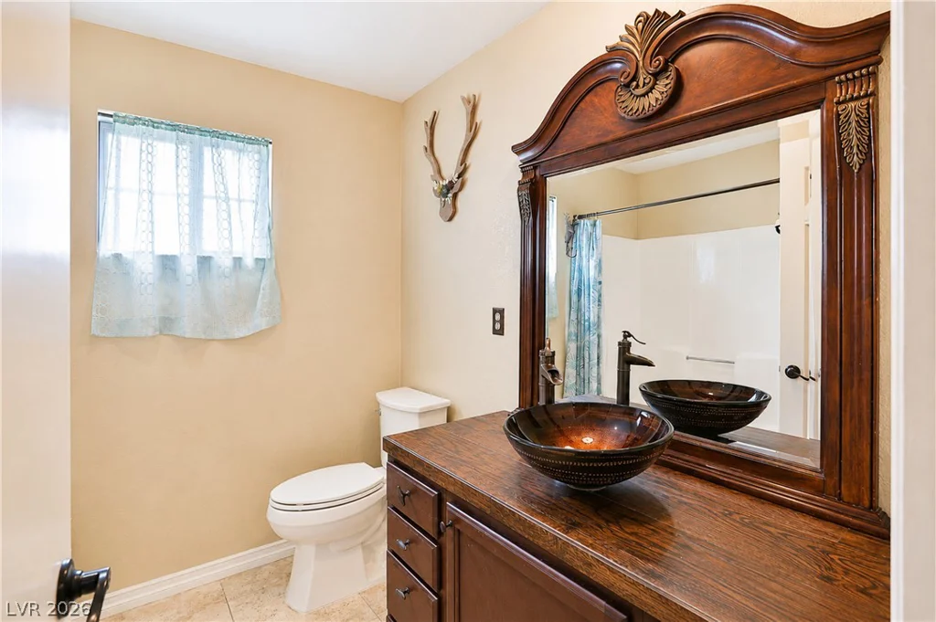 4325 Pebble, Las Vegas, NV 89139