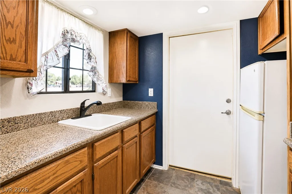 4325 Pebble, Las Vegas, NV 89139