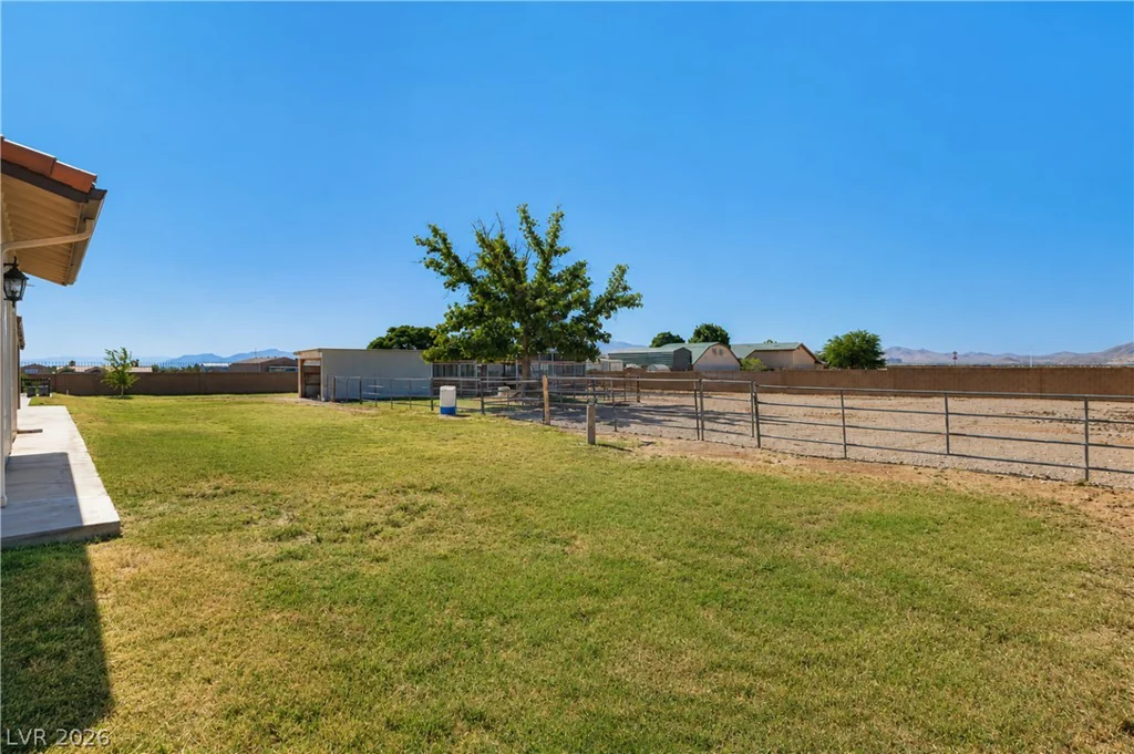 4325 Pebble, Las Vegas, NV 89139