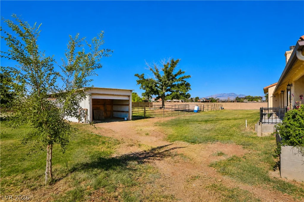 4325 Pebble, Las Vegas, NV 89139