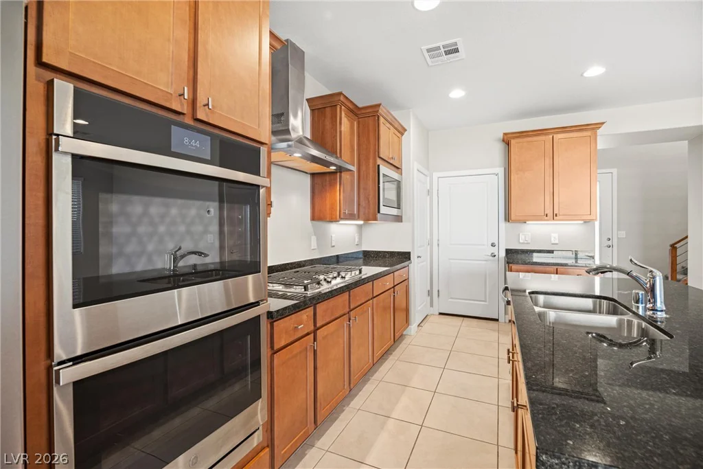 452 Harmony Bay, Las Vegas, NV 89138
