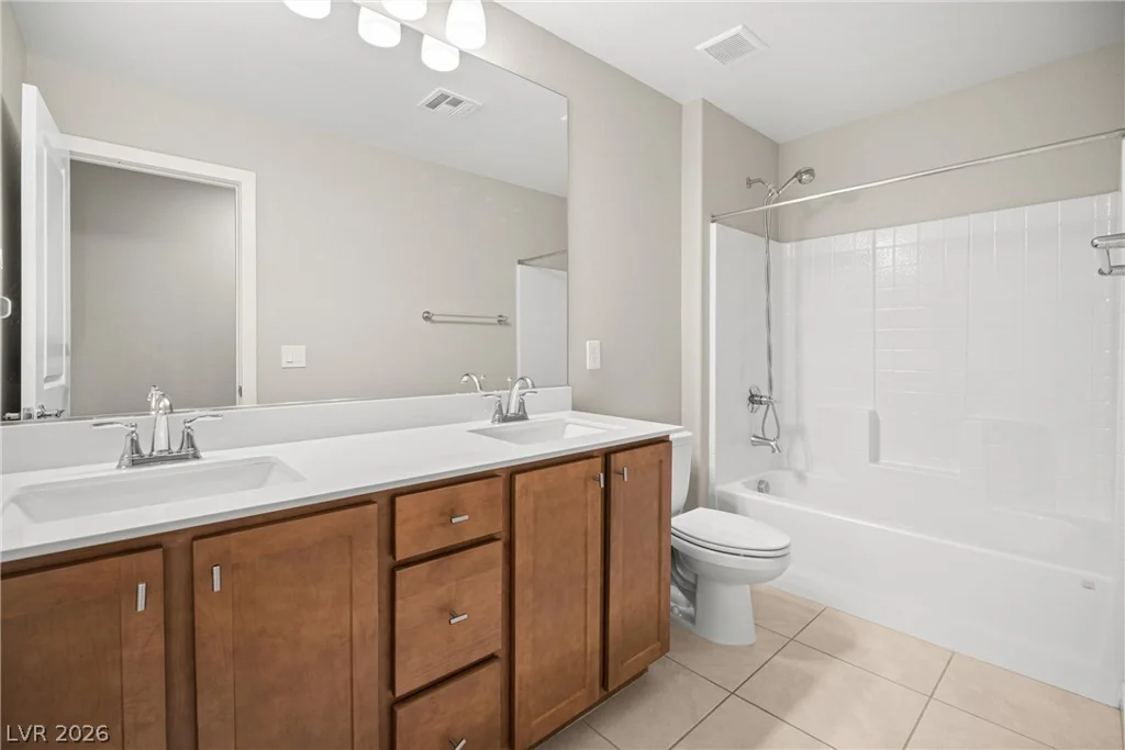 452 Harmony Bay, Las Vegas, NV 89138