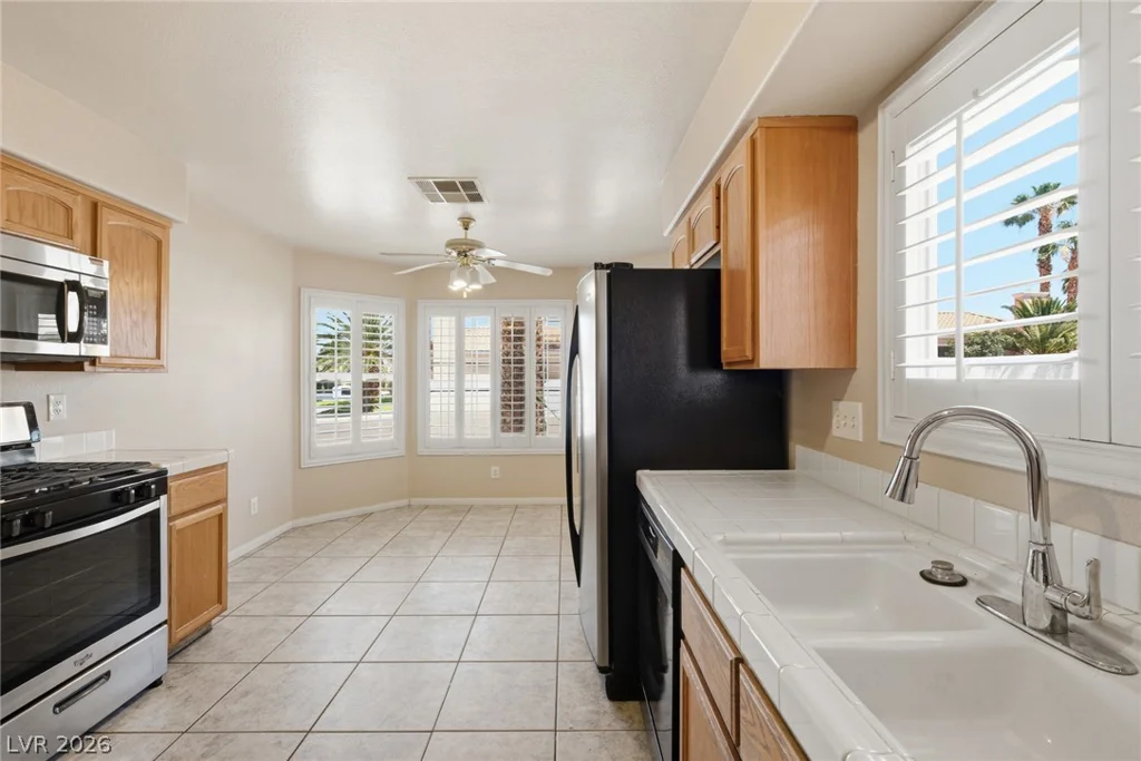4511 Socrates, North Las Vegas, NV 89031