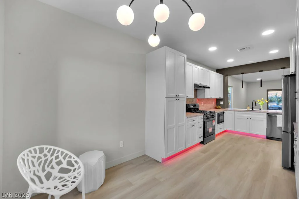 1851 Cypress Greens, Henderson, NV 89012