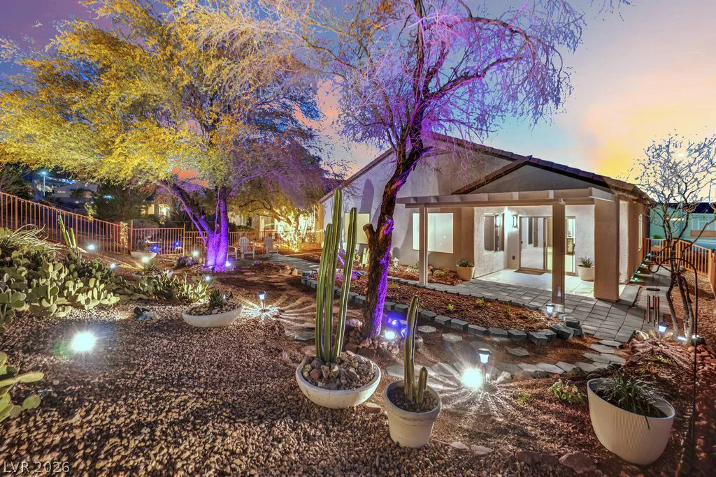 1851 Cypress Greens, Henderson, NV 89012