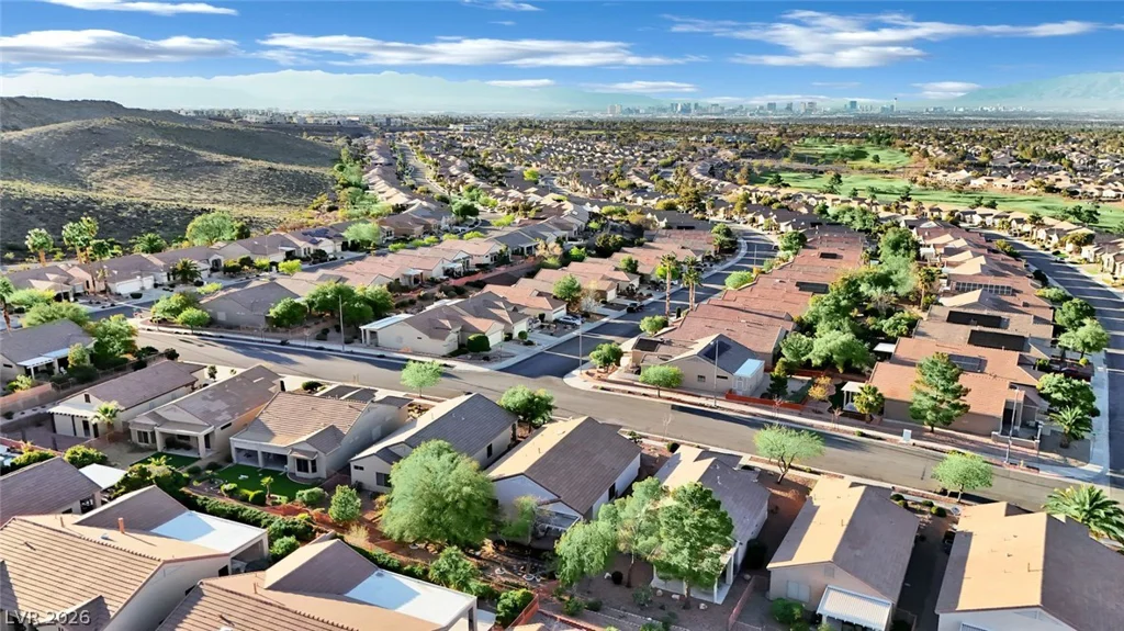 1851 Cypress Greens, Henderson, NV 89012