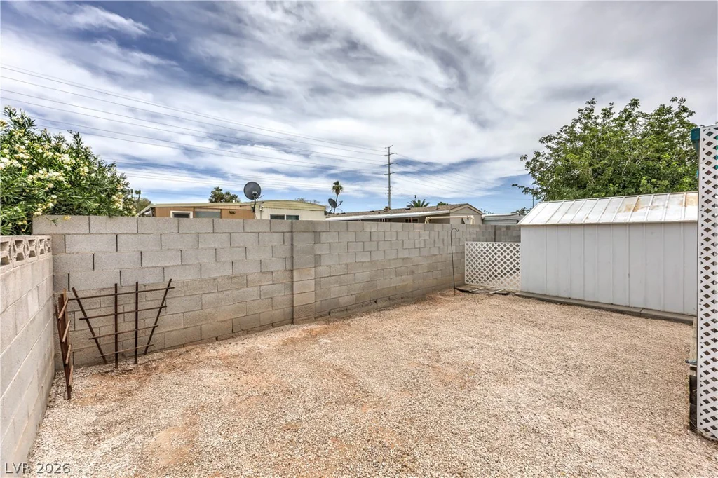 3472 Katmai, Las Vegas, NV 89122
