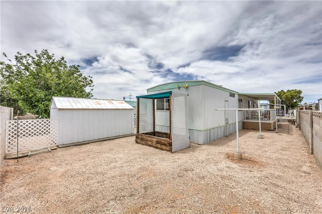 3472 Katmai, Las Vegas, NV 89122