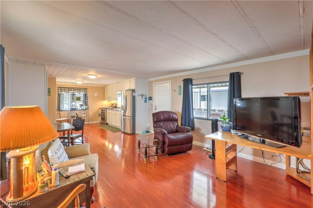 3472 Katmai, Las Vegas, NV 89122