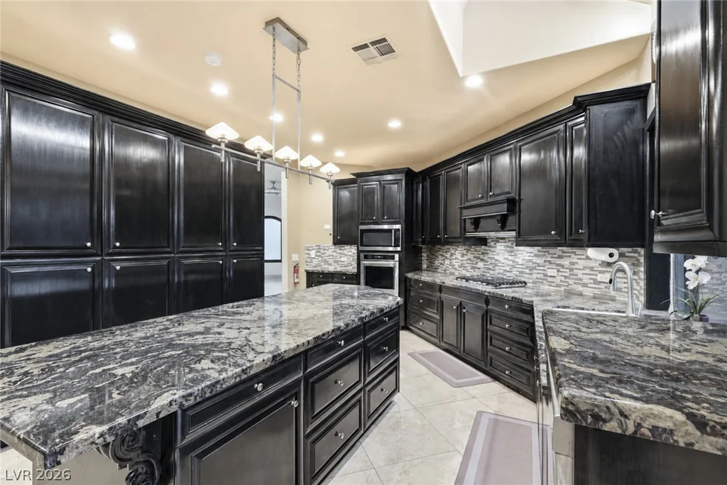 7751 Radcliff, Las Vegas, NV 89123