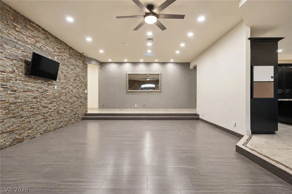 7751 Radcliff, Las Vegas, NV 89123