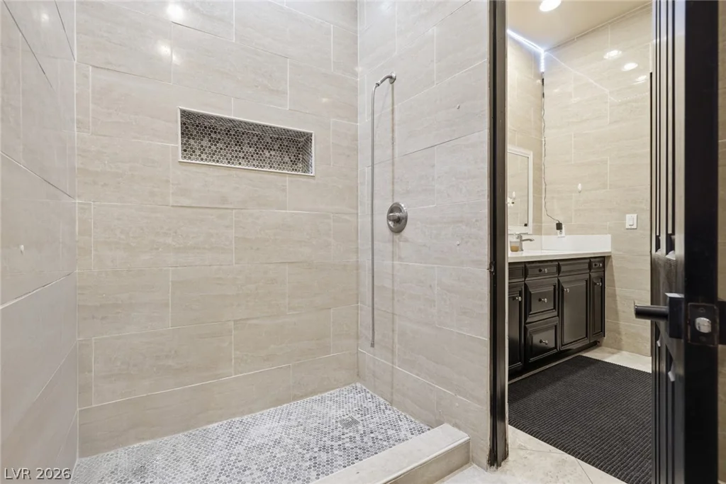 7751 Radcliff, Las Vegas, NV 89123