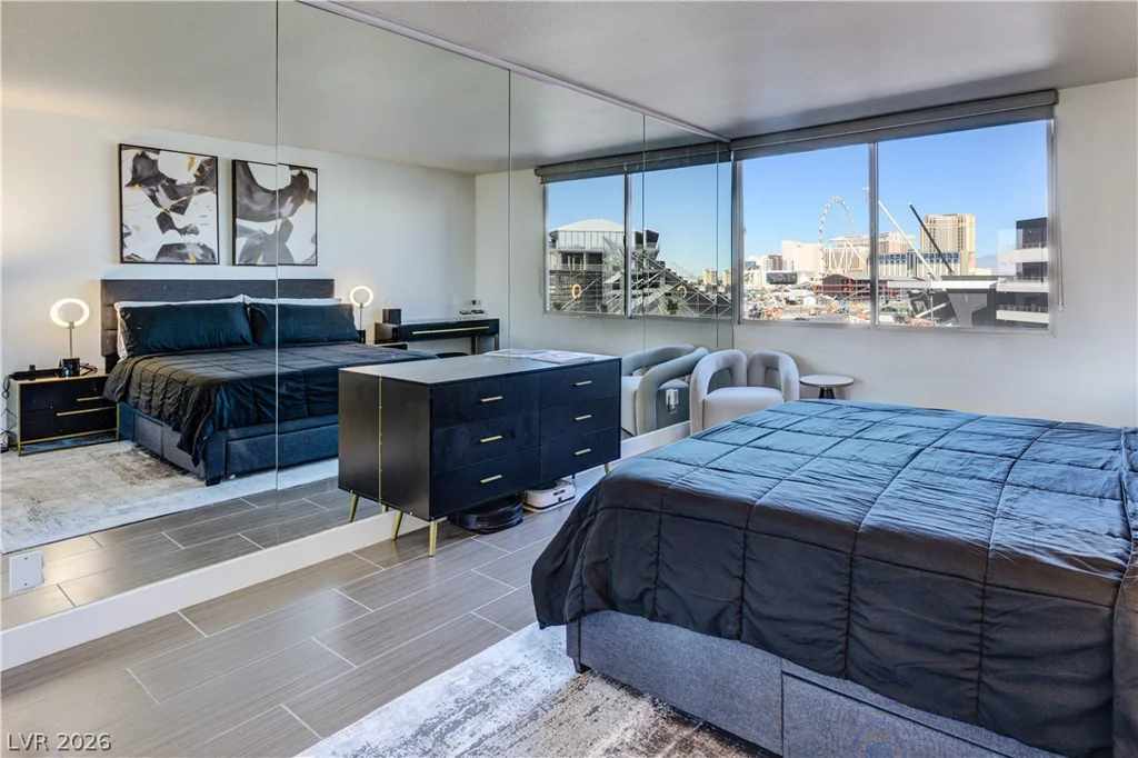 205 Harmon, Las Vegas, NV 89169