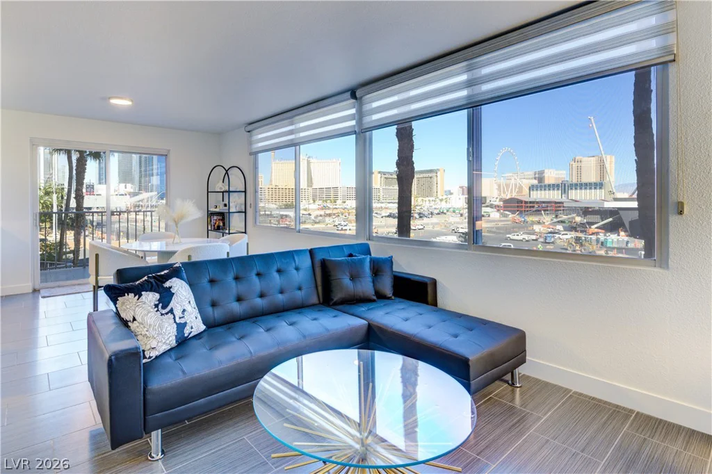 205 Harmon, Las Vegas, NV 89169
