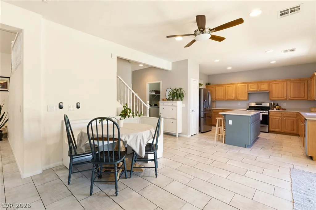 5016 Stone Bay, Las Vegas, NV 89131